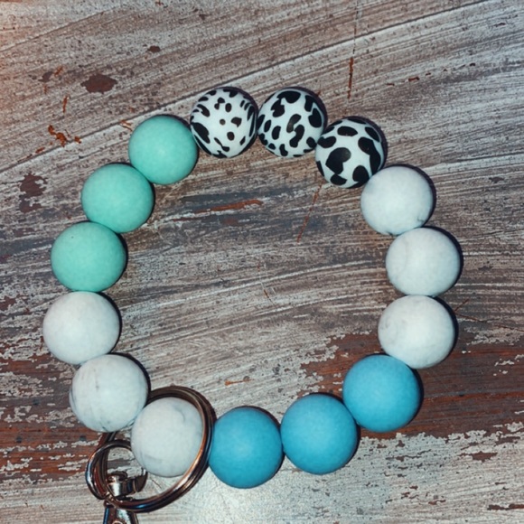 Handmade - Picture 2 of 10